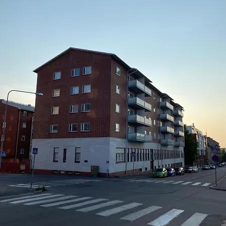 Viihtyisae Huoneisto Keskustassa. Apartment