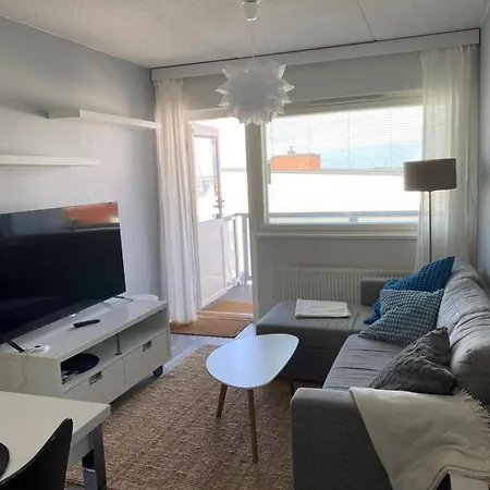 Viihtyisae Huoneisto Keskustassa. Apartment